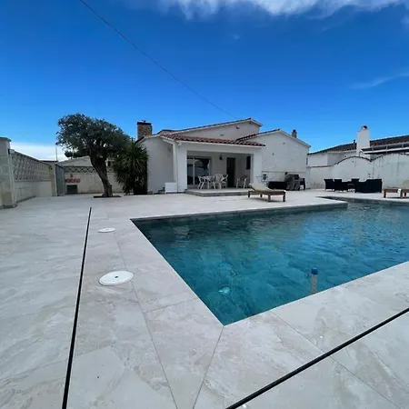 Welcs -046- Con Piscina Holiday home