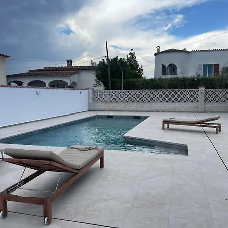 Welcs -046- Con Piscina Vakantiehuis *